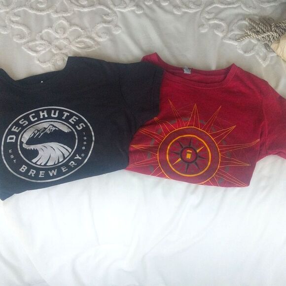 Tops - Two brew pub T-shirts Deschutes/Resolute Size S